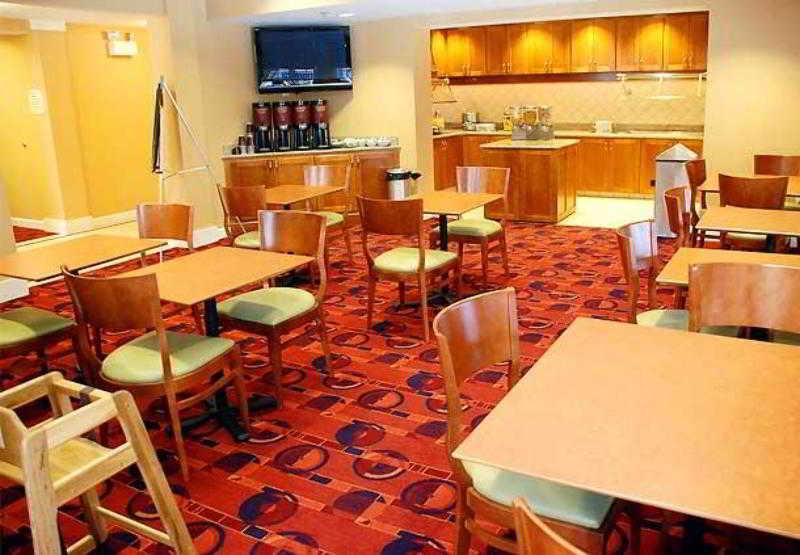 Residence Inn Lafayette Airport Ресторант снимка