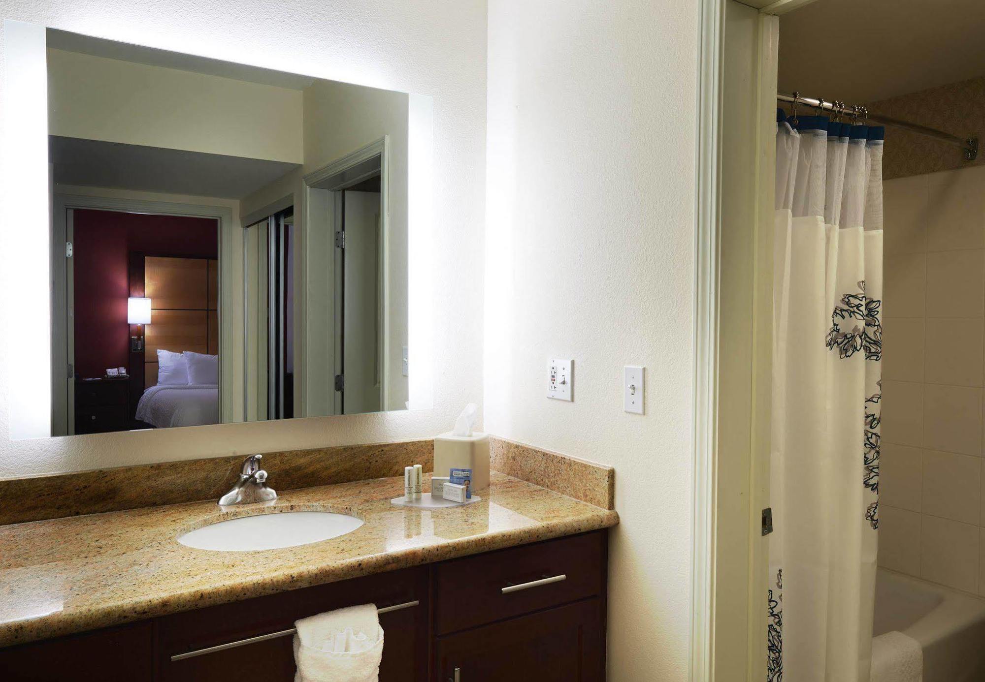 Residence Inn Lafayette Airport Екстериор снимка